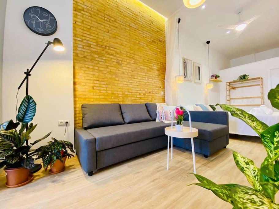 Relaxing Beachside Cabanyal Loft Валенсия Экстерьер фото